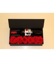 Κόκκινα Life Long Roses Με Μπουκάλι Κρασί