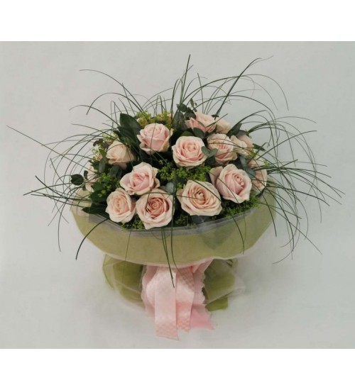 Μπουκέτο με 21 Sweet Avallance Τριαντάφυλλα